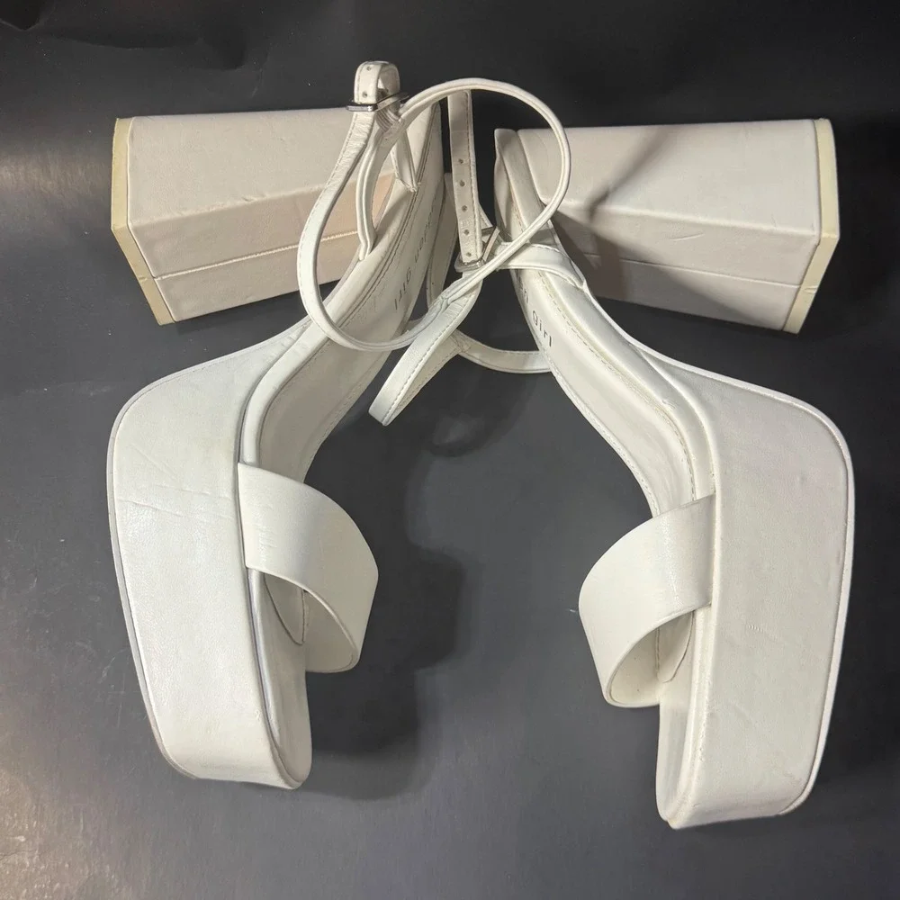 Madden Girl White Platform Block Heel Sandals Square Toe Ankle Strap Size 7.5